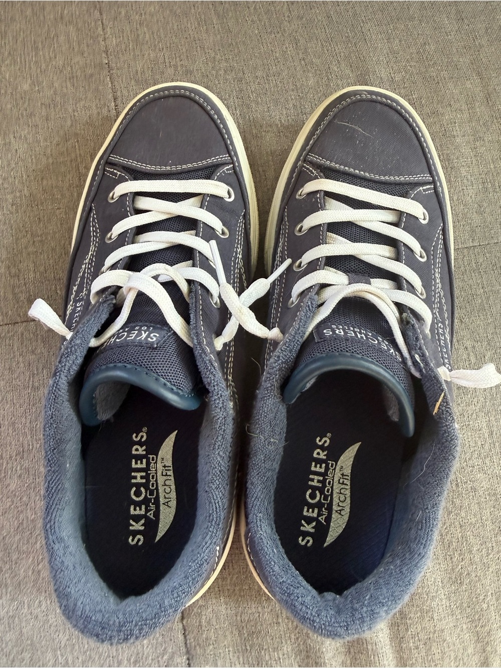 Skechers Air Cooled Arch Fit  Sneaker - Navy